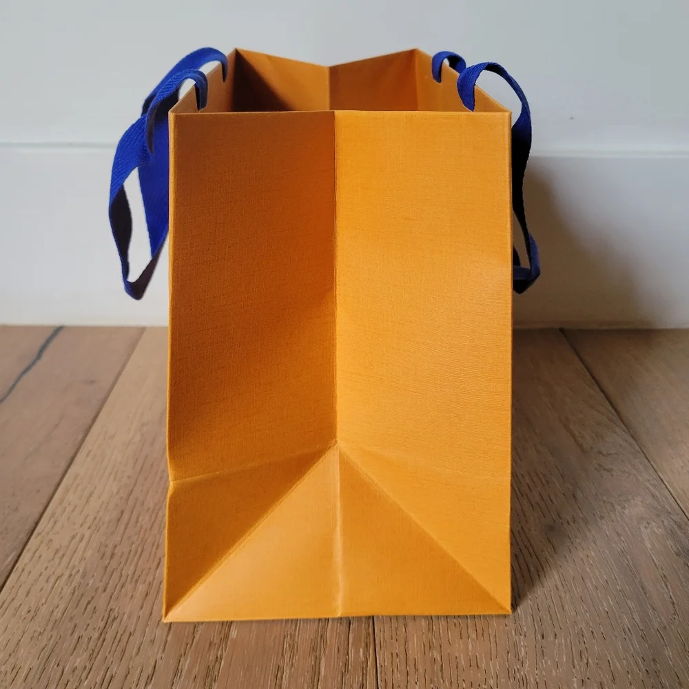 π― AUTHENTIC β¨οΈ Louis Vuitton Empty MINI Gift Boxes and Ribbon Set π - Picture 10 of 13